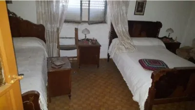 Chalet in Dueñas photo 3