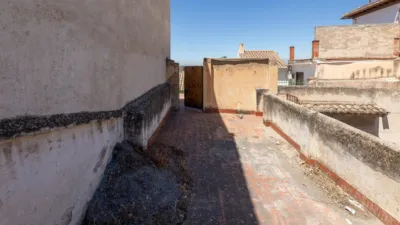 Casa pareada en venta en Calle Mirador de Rolando, San Ildefonso (Hospital Real) (Distrito Beiro. Granada Capital) de 255.000 €