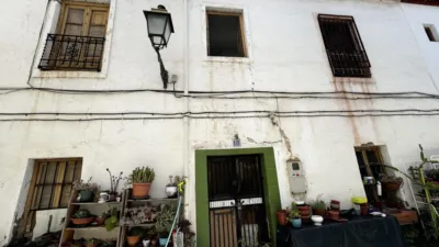 Casa pareada en venta en Calle Mirador de Rolando, San Ildefonso (Hospital Real) (Distrito Beiro. Granada Capital) de 255.000 €