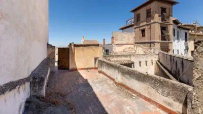 Casa pareada en venta en Calle Mirador de Rolando, San Ildefonso (Hospital Real) (Distrito Beiro. Granada Capital) de 255.000 €