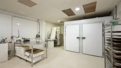 Nave industrial en alquiler en Paseo del Cáñamo, Las Flores-La Huerta (Las Gabias) de 1.200 €<span>/mes</span>
