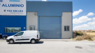 Nave industrial en alquiler en Paseo del Cáñamo, Las Flores-La Huerta (Las Gabias) de 1.200 €<span>/mes</span>