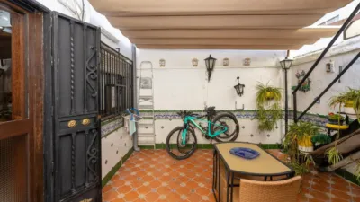 Casa adosada en venta en Calle Santa Herminia, cerca de Calle San Federico, San Francisco Javier (Distrito Beiro. Granada Capital) de 207.500 €