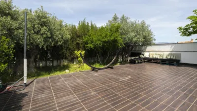 Chalet en venta en Calle Cúllar Vega, La Zubia de 606.000 €