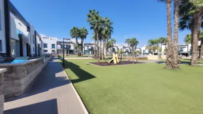 Bungalow in La Zenia photo 28