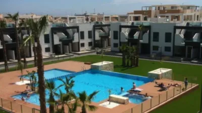 Bungalow in La Zenia photo 32