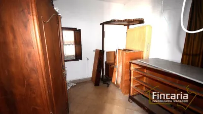 Chalet en venta en Avenida D'Es Tren, Manacor de 300.000 €