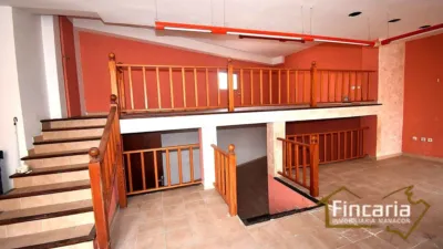 Chalet en venta en Avenida D'Es Tren, Manacor de 300.000 €