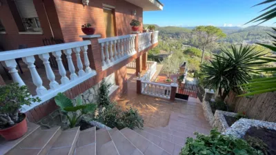 Chalet in Vallirana photo 8
