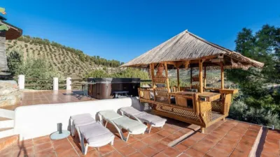 Chalet on Cortijo Salinas Street photo 16