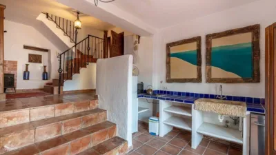 Chalet on Cortijo Salinas Street photo 33