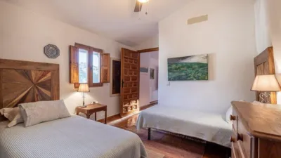 Chalet on Cortijo Salinas Street photo 61