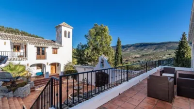 Chalet on Cortijo Salinas Street photo 82
