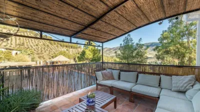 Chalet on Cortijo Salinas Street photo 83
