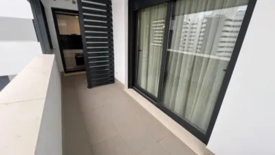 Piso en alquiler en Avenida Felipe González Márquez, Entrenúcleos (Dos Hermanas) de 1.195 €<span>/mes</span>