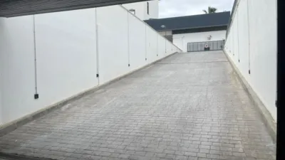 Piso en alquiler en Avenida Felipe González Márquez, Entrenúcleos (Dos Hermanas) de 1.195 €<span>/mes</span>