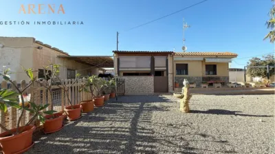 Chalet on Calle Estanco Viejo photo 17