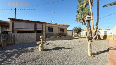 Chalet on Calle Estanco Viejo photo 18