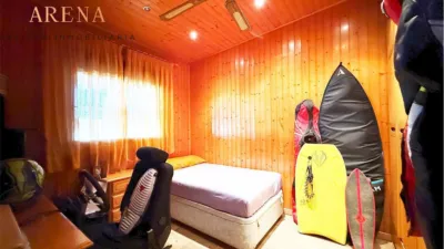 Chalet on Calle Estanco Viejo photo 38