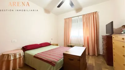 Chalet on Calle Estanco Viejo photo 39