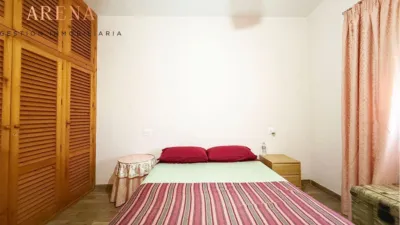 Chalet on Calle Estanco Viejo photo 40