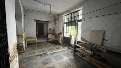 House in the Centre photo 10