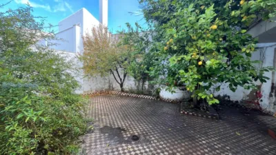 House in the Centre photo 15