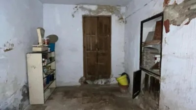 House in the Centre photo 16