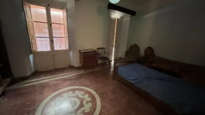 House in the Centre photo 39