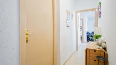 Apartment in Nervión photo 2