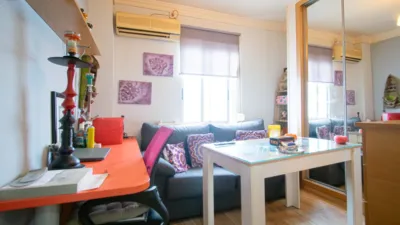 Piso en venta en Calle Albaida, León XIII-Cruz Roja (Distrito Macarena. Sevilla Capital) de 340.000 €