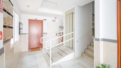 Piso en venta en Calle Albaida, León XIII-Cruz Roja (Distrito Macarena. Sevilla Capital) de 340.000 €