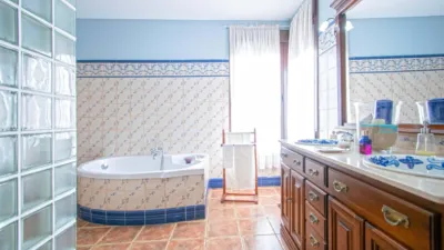 Chalet in Oromana photo 42