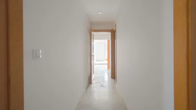 Piso en venta en Calle Arroyo, cerca de Calle de la Virgen de Gracia y Esperanza, San Roque-La Calzada (Distrito Nervión. Sevilla Capital) de 390.000 €