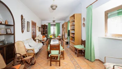 House in the Centre photo 6