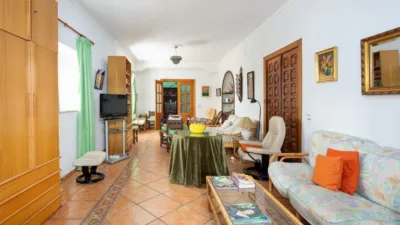 House in the Centre photo 8