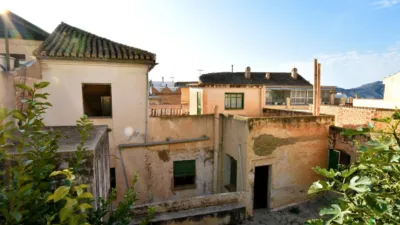 Terraced house on Huelva Street photo 50