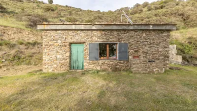 Rustic Finca on Camino de la Sierra photo 29