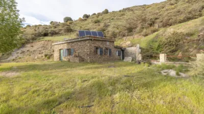 Rustic Finca on Camino de la Sierra photo 30