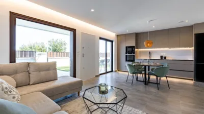 Apartamento en venta en Pilar de La Horadada, Núcleo (Pilar de la Horadada) de 225.000 €