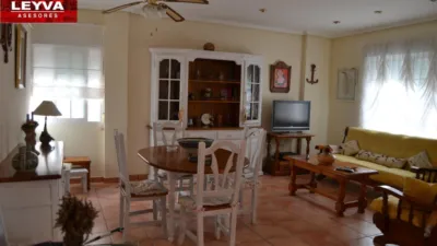 Semi-detached house in Vía Axial photo 5