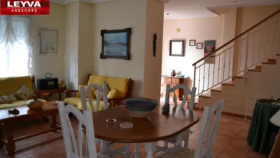 Semi-detached house in Vía Axial photo 6