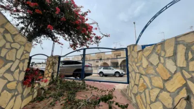 Duplex in El Alamillo photo 8