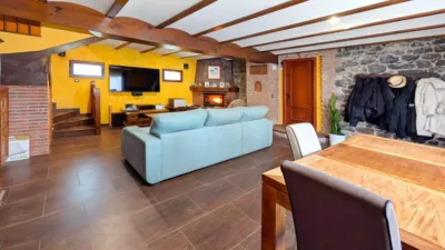 Chalet on Calle Iglesia photo 2