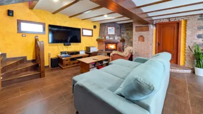 Chalet on Calle Iglesia photo 8