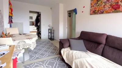 Apartment on Avenida del Cardenal Herrera Oria, 84 photo 3
