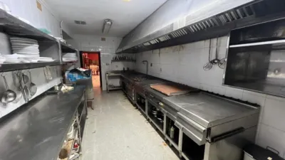 Local comercial en venta en Camino Xeral de Doso - Más