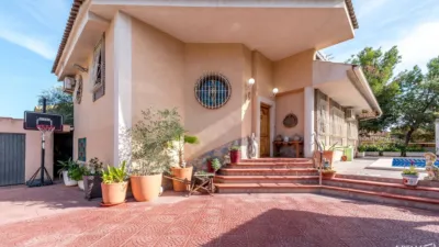 Chalet on Calle del Sagrat photo 8