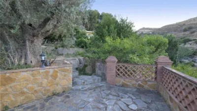 Rustic finca on Calle Polígono 5 Parcela 133 Serrezuela. Villamena (Gra photo 19