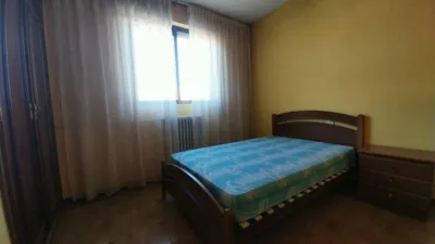 Chalet en venta en Calle Cañada Arboleda, Número 15, Laguna de Duero de 220.000 €